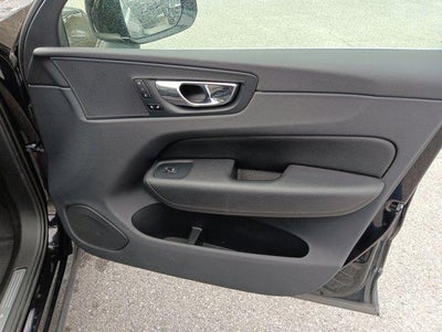 2019 Volvo XC60 Momentum