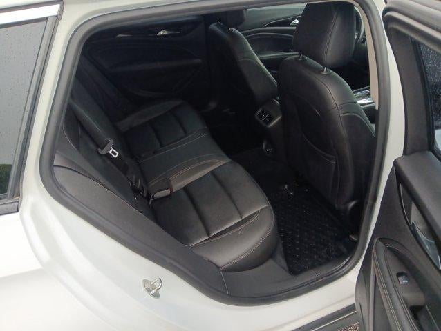 2019 Buick Regal TourX Essence